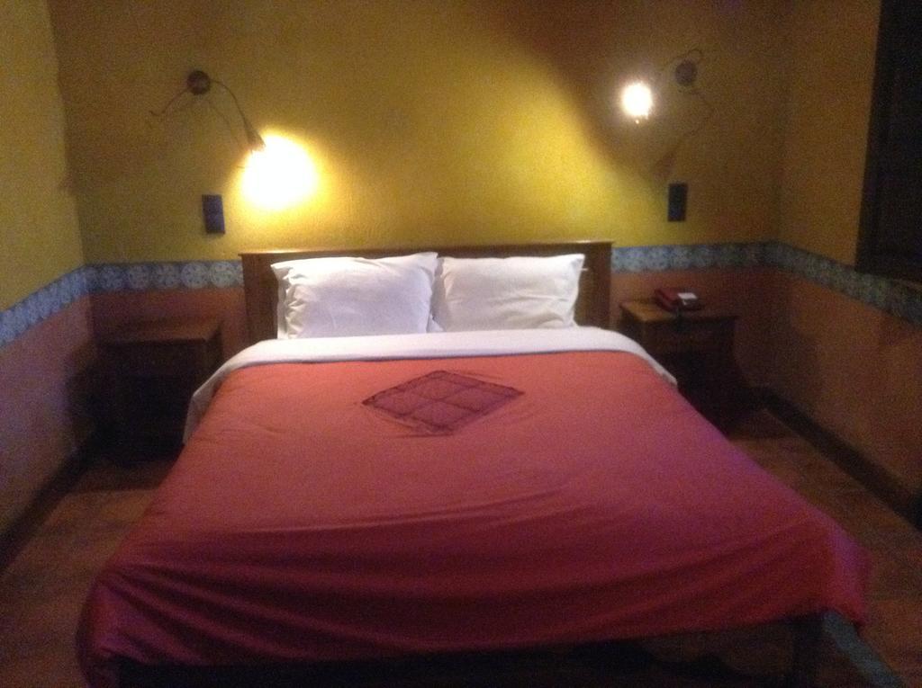 Astrovolia Hotel กาลัมปากา ห้อง รูปภาพ