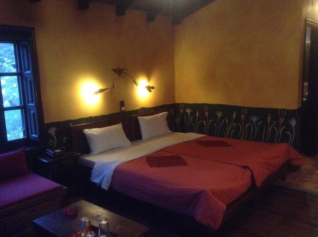 Astrovolia Hotel กาลัมปากา ห้อง รูปภาพ